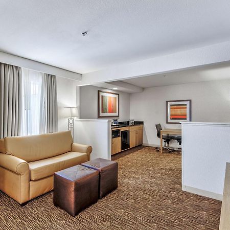 Doubletree By Hilton Vancouver Eksteriør billede