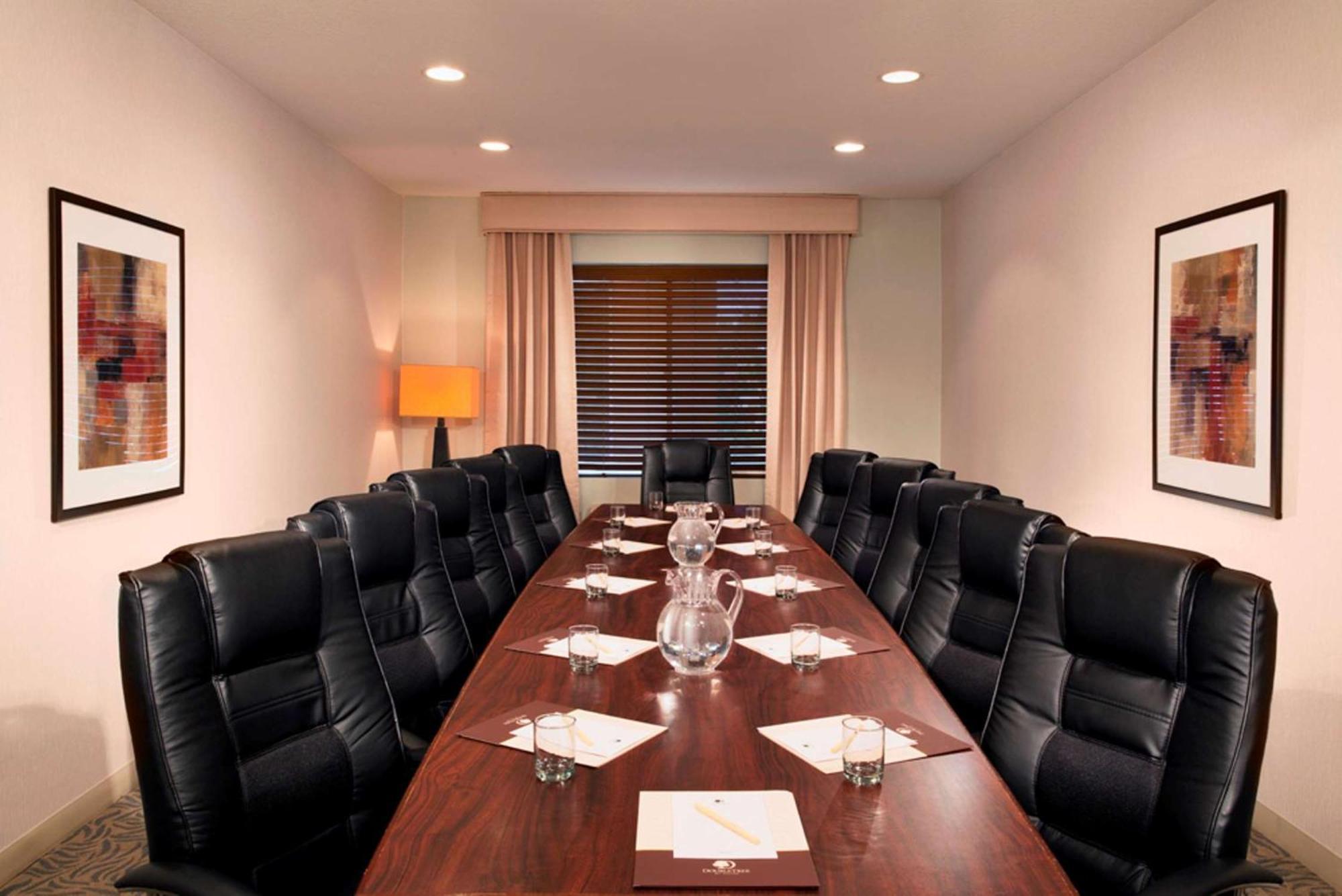 Doubletree By Hilton Vancouver Eksteriør billede